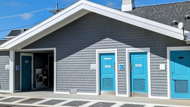 View of the bathroom facilities at Ogunquit beach